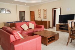 Villa, 4 Bedrooms | Living area | 42-inch Smart TV with satellite channels, TV - Majestice Pool Villa 4 Bedrooms (Pattaya)