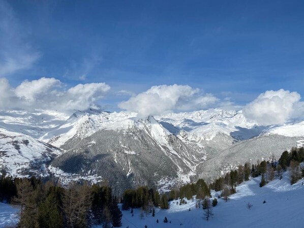 Skiing
