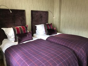 Comfort Apartment, 3 Bedrooms, Slope side
