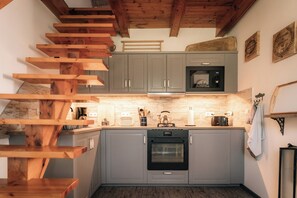 Interior - "Unterm Apfelbaum" Vacation Home: Boat Rides / Bike Tours – Anything Is Possible (Lübbenau/Spreewald)