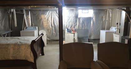 228 BEAUTIFUL DOWNTOWN AIR/WIFI/close to FALLS