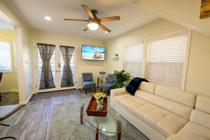 Smart TV, books, offices