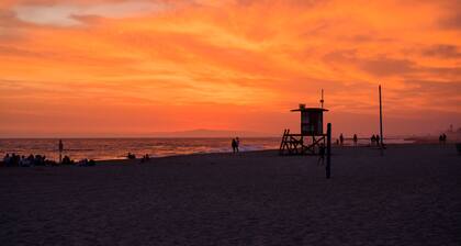 AMAZING Beach Escape - Beautiful 3 BD/2 BA-Bikes-BBQ-Umbrellas-Chairs-Balls-MORE