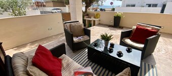 Boutique House - Sea View House with all Comforts for Families and Friends