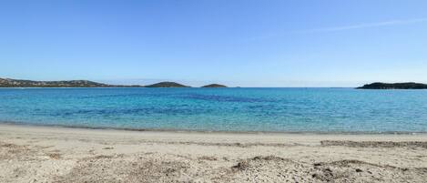 Playa en los alrededores