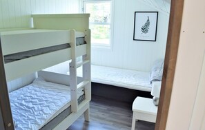 2 bedrooms, Internet