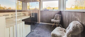Nice home in Sjusjoen