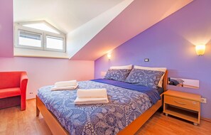 3 chambres, lit de bébé portatif, accès au Wi-Fi (inclus)