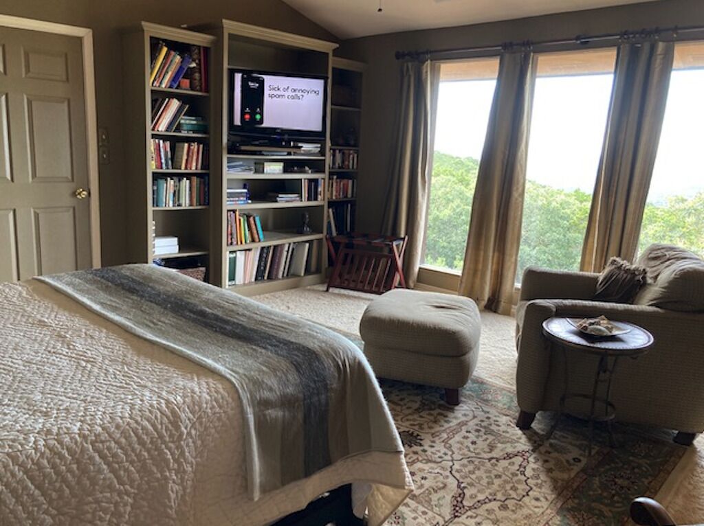 2 多间卧室、熨斗/熨衣板、免费 WiFi、床单