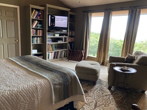 2 soverom, strykejern/-brett, wi-fi (inkludert) og sengetøy