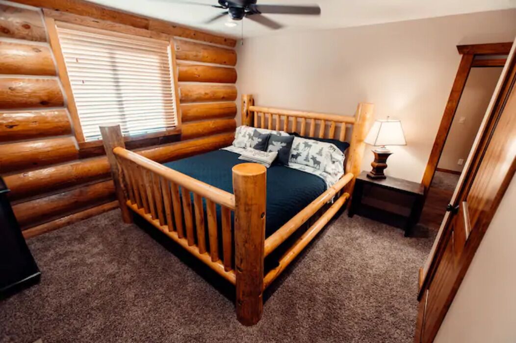 5 bedrooms, WiFi, bed sheets