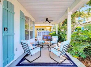 Terrace/patio - Private Beach | Summer Tram to Beach | 2 Community Pools (Miramar Beach)