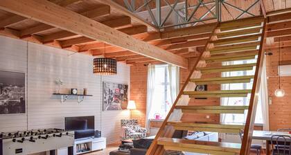 2 bedroom stunning home in Asarum