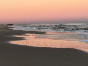 Una spiaggia nelle vicinanze
