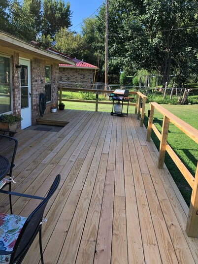 Curlee’s Cabin by Kaw Lake