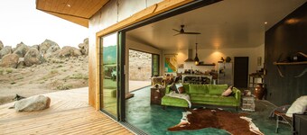  East Wind, unique house with majestic views