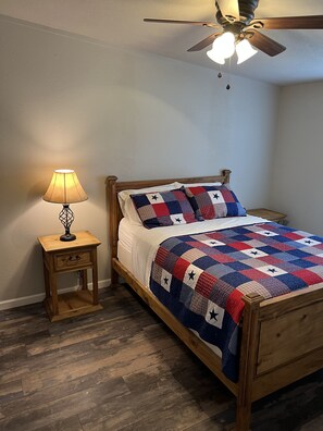 5 bedrooms, iron/ironing board, travel cot, WiFi