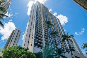 Condo, 1 Bedroom | Bahagian luar