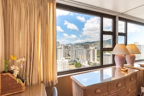 1 bedroom, laptop workspace, free WiFi
