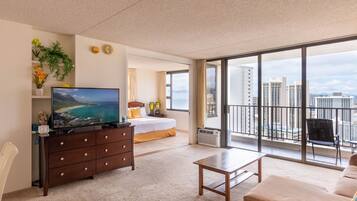 Condo, 1 Bedroom | Living room