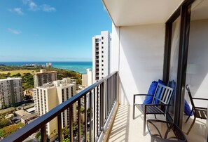 Condo, 1 Bedroom | Property grounds