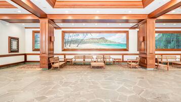 Appartement, 1 slaapkamer | 1 slaapkamer, een laptopwerkplek, een strijkplank/strijkijzer