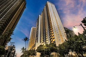 Condo, 1 Bedroom | Exterior - 21st Floor Condo With View of Ko'olau Mountains and the Ala Wai Canal by Koko Resort Vacation Rentals (Honolulu)