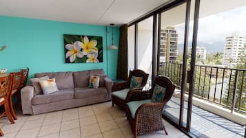 Condo, 1 Bedroom | Interior