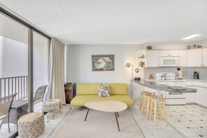 Condo, 1 Bedroom | Interior