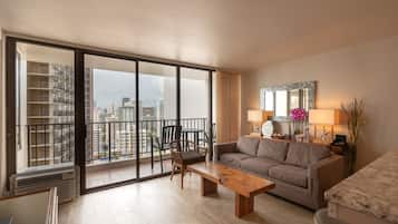 Apartment, 1 Schlafzimmer | Wohnbereich | Smart-TV