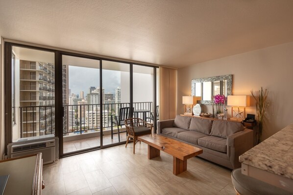 Apartment, 1 Schlafzimmer | Wohnbereich | Smart-TV