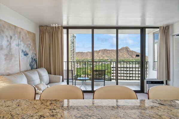 Condo, 1 habitación | Vista desde la propiedad