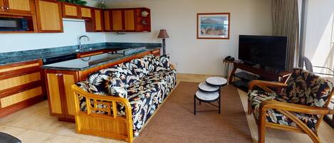 Condo, 1 Bedroom | Private kitchen