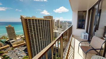 Condo, 1 Bedroom | Property grounds