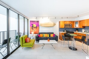 Condo, 1 Bedroom | Private kitchen | Fridge, oven, coffee/tea maker, toaster - Deluxe Garden View Waikiki Banyan, Free Parking by Koko Resort Vacation Rentals (Honolulu)