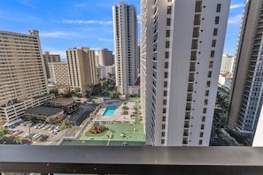 Condo, 1 chambre | Vue depuis l’hébergement