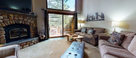 Condo, 3 Bedrooms | Living area | TV, streaming services