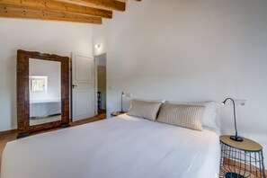 3 Schlafzimmer, Bügeleisen/Bügelbrett, Reisekinderbett, kostenloses WLAN