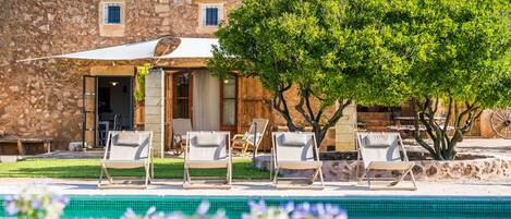 Alberca al aire libre