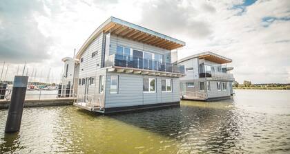 07. Floating-Houses (105 m²) Poseidon - Floating-House Nr. 10 mit Kamin und