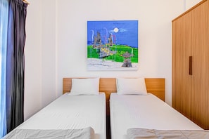 Quarto duplo superior | Escrivaninha, quartos à prova de som, Wi-Fi de cortesia, roupa de cama