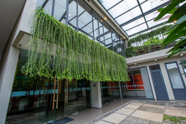 Exterior detail - Aristo Residence Bandung (Bandung)