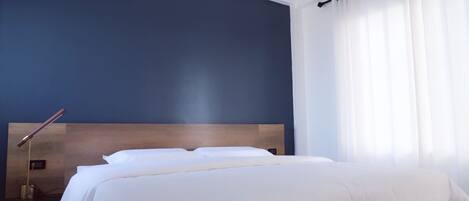Comfort Double Room | Desk, laptop workspace, soundproofing, free WiFi