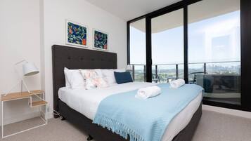 Apartemen (2 Bedrooms) | 2 kamar tidur, setrika/meja setrika, dan seprai linen