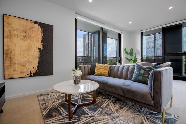 Apartment (2 Bedrooms) | Living room | TV - Designer 2BR With Carpark Monash Uni@caulfield (Caulfield North)