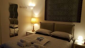 1 Schlafzimmer, BĂŒgeleisen/BĂŒgelbrett, kostenloses WLAN, BettwĂ€sche