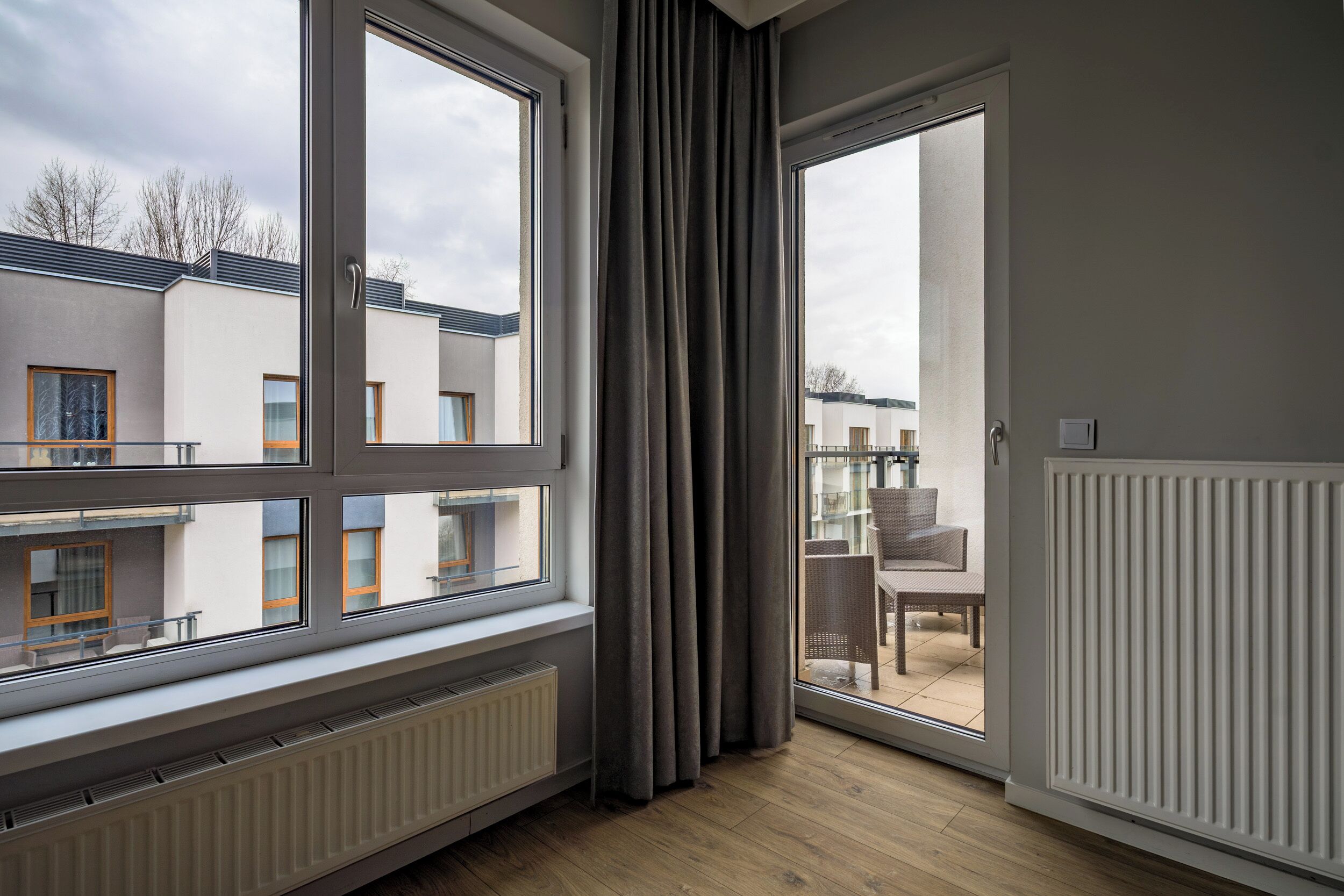 Apartament urbà | Sala d'estar | Televisor de pantalla plana de 37 polzades amb canals digitals 