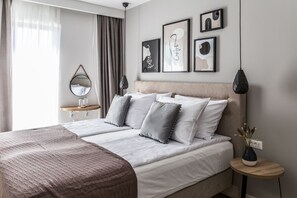 2 Schlafzimmer, Zimmersafe, Bügeleisen/Bügelbrett, Reisekinderbett