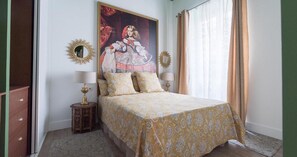 2 bedrooms, soundproofing - Tourist apartment, located in the center of Seville (SEVILLA)