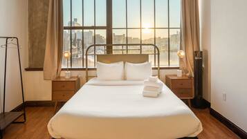 1 slaapkamer, een strijkplank/strijkijzer, wifi, beddengoed